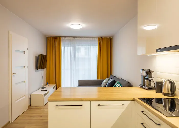 Baltycka 20 Surfingbird * Колобжег